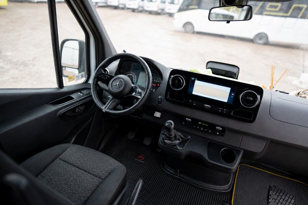 Mercedes-Benz SPRINTER 517 CDI MINIBUS — foto 8